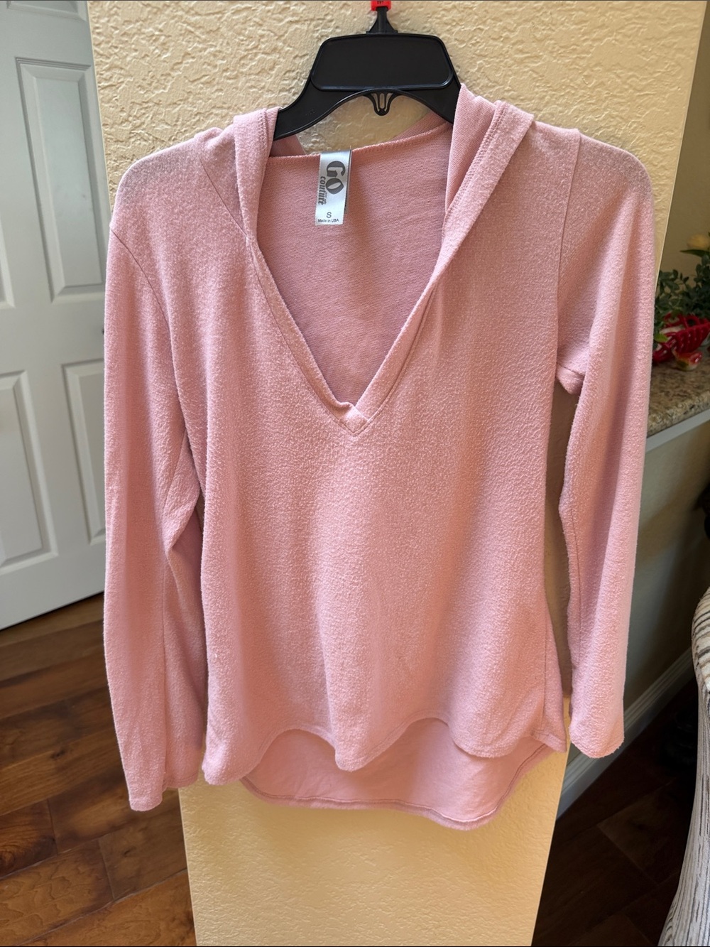 Go Couture Pink V-Neck Hooded Sweater
